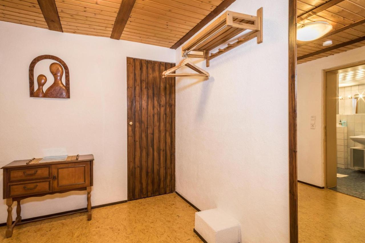 Ferienwohnung Im Alten Forsthaus Bermatingen Exterior photo